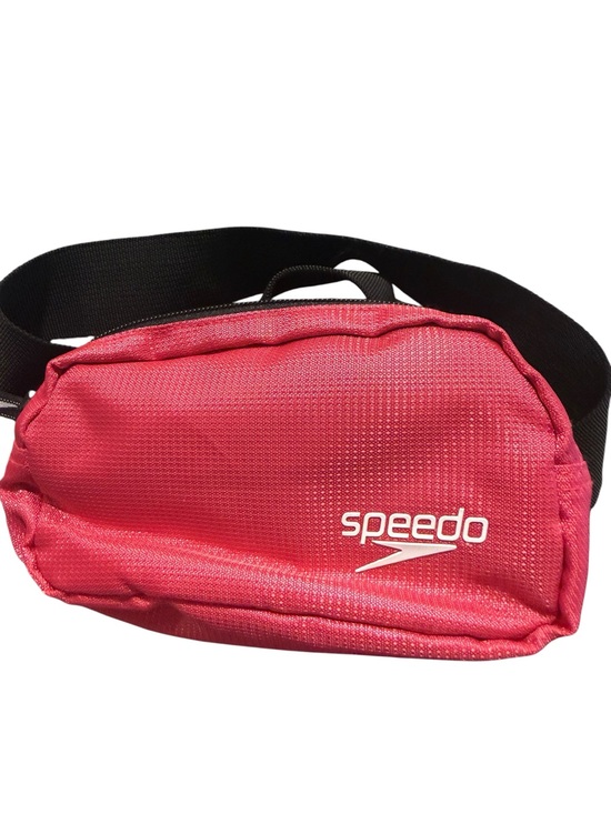 Speedo Handbags - Speedo pink belt bag NWOT